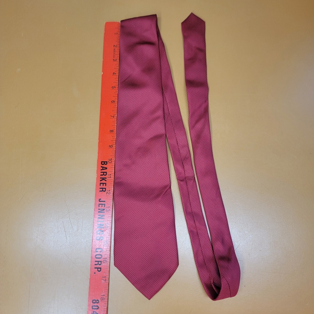 Umbria Mens Silk Tie Burgundy Red Black Micro Dot Made in Italy 3.75 Inch Width